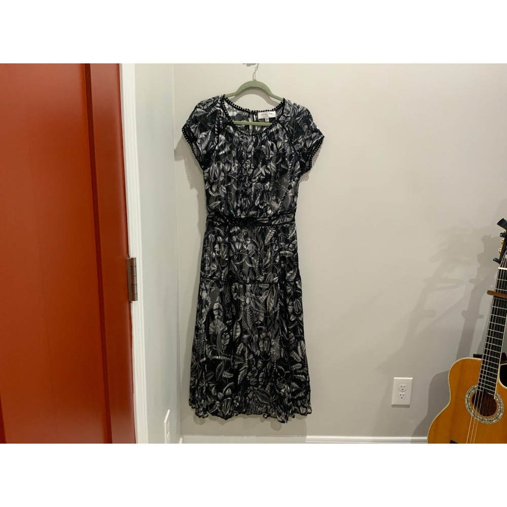 Un Jour Ailleurs Paris Silk Blend Tropical Leaf Print Midi Dress Black White 4